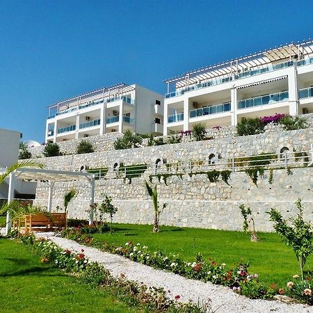 Flip Flops Meltemi Apartments Миляс Экстерьер фото